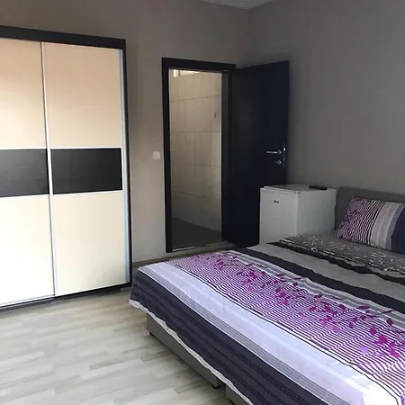 Guest house Struga-rooms/dhoma/sobi